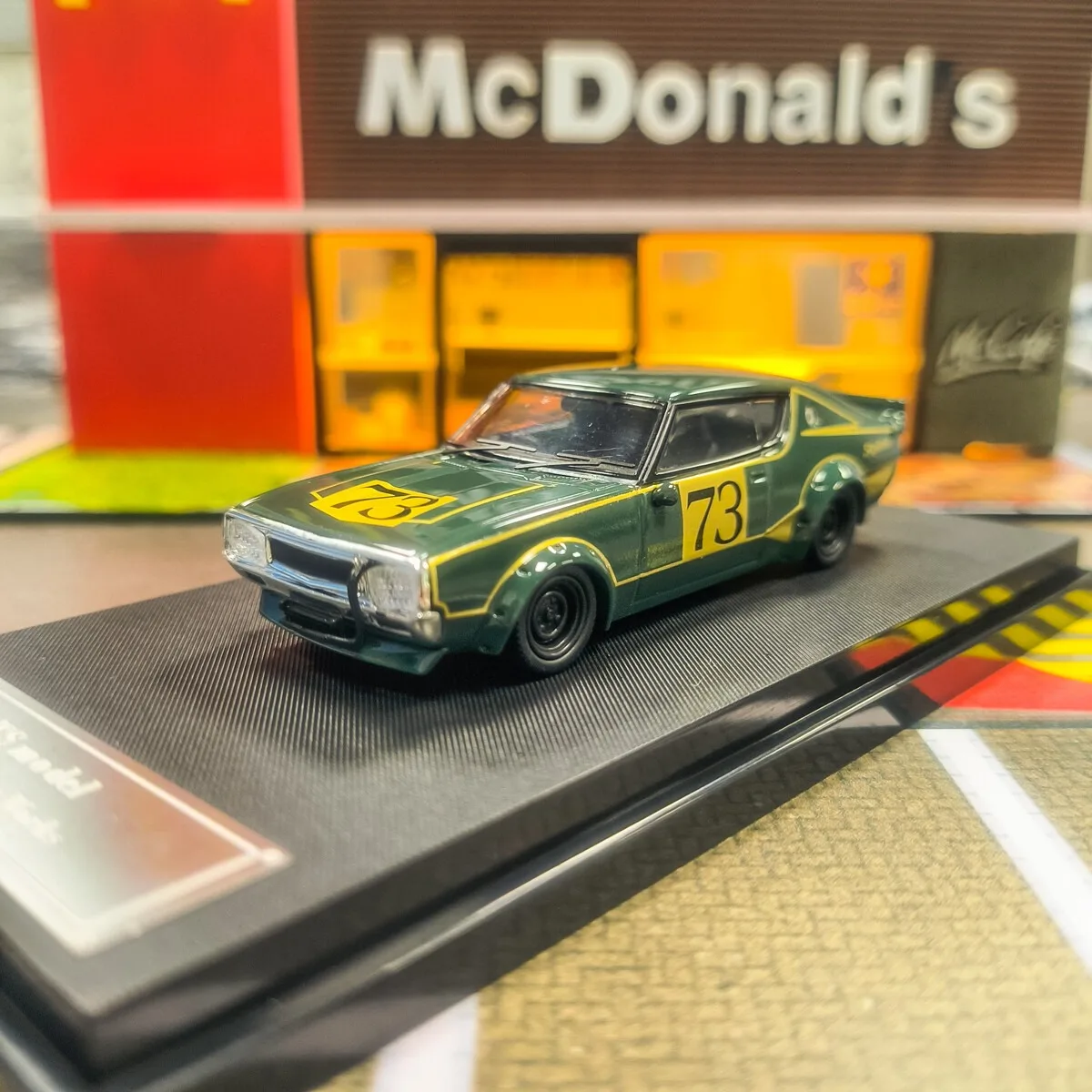 

1/64 TS Skyline GT R KPGC110 Зеленый # Литая под давлением модель автомобиля 73 LBWK