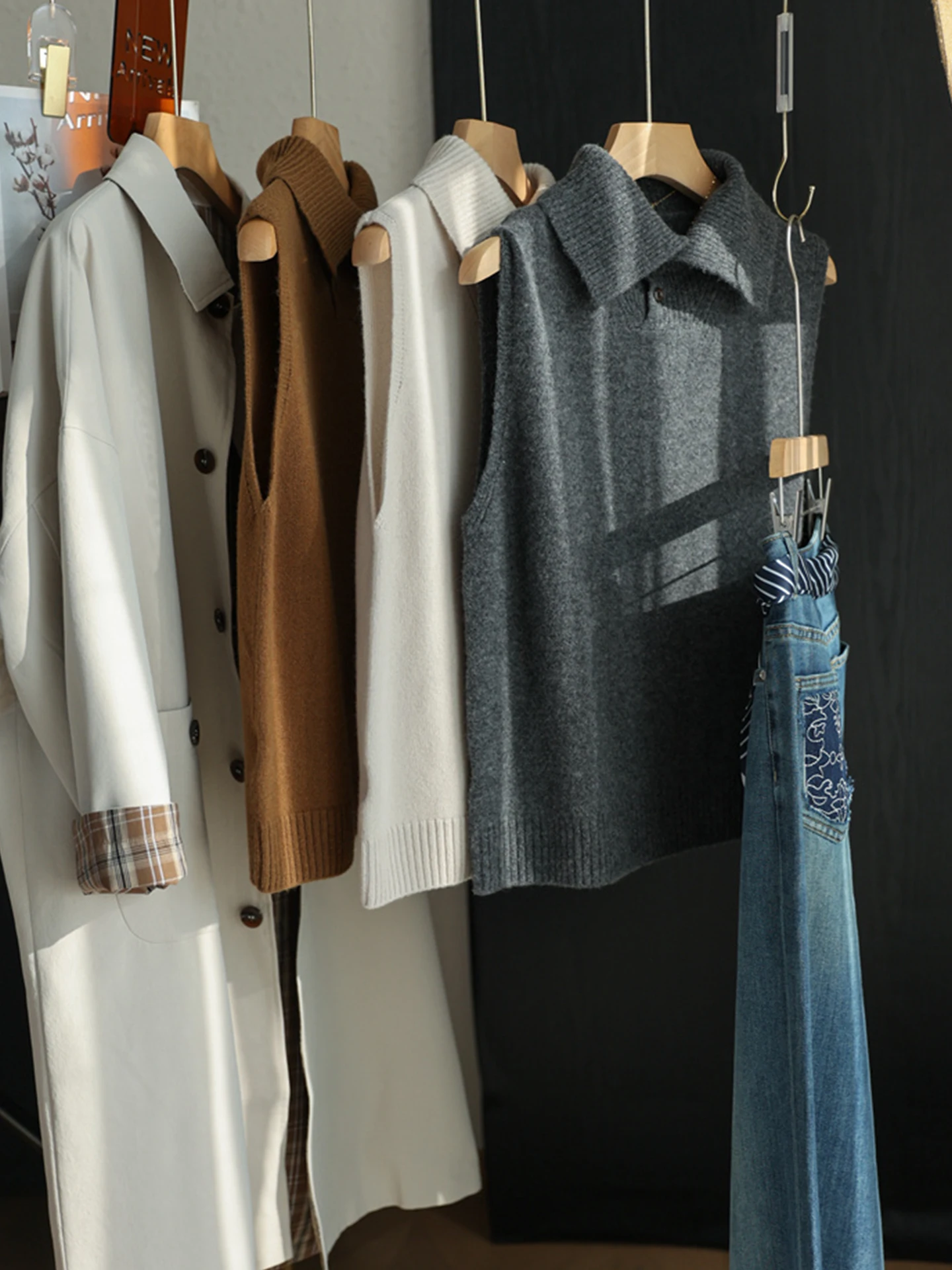 Faionable Comodo maglione lavorato a maglia Gilet da donna Stratificazione sopra la testa Sle Dimagrante Top alla moda Comodo gilet Top