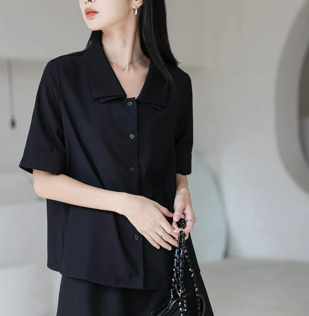 Black Shirts Women Summer Unisex Simple Chic Half Sleeve Basic Schoolgirls Tops All-match Straight Clothes Hot Sale Vintage Lady