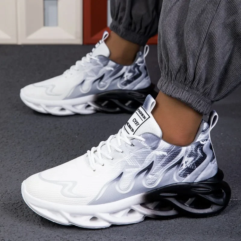 

Men's Casual Sports Shoes Breathable Lightweight Flame Print Sports Shoes Summer Outdoor Tennis Running Hiking Shoes
