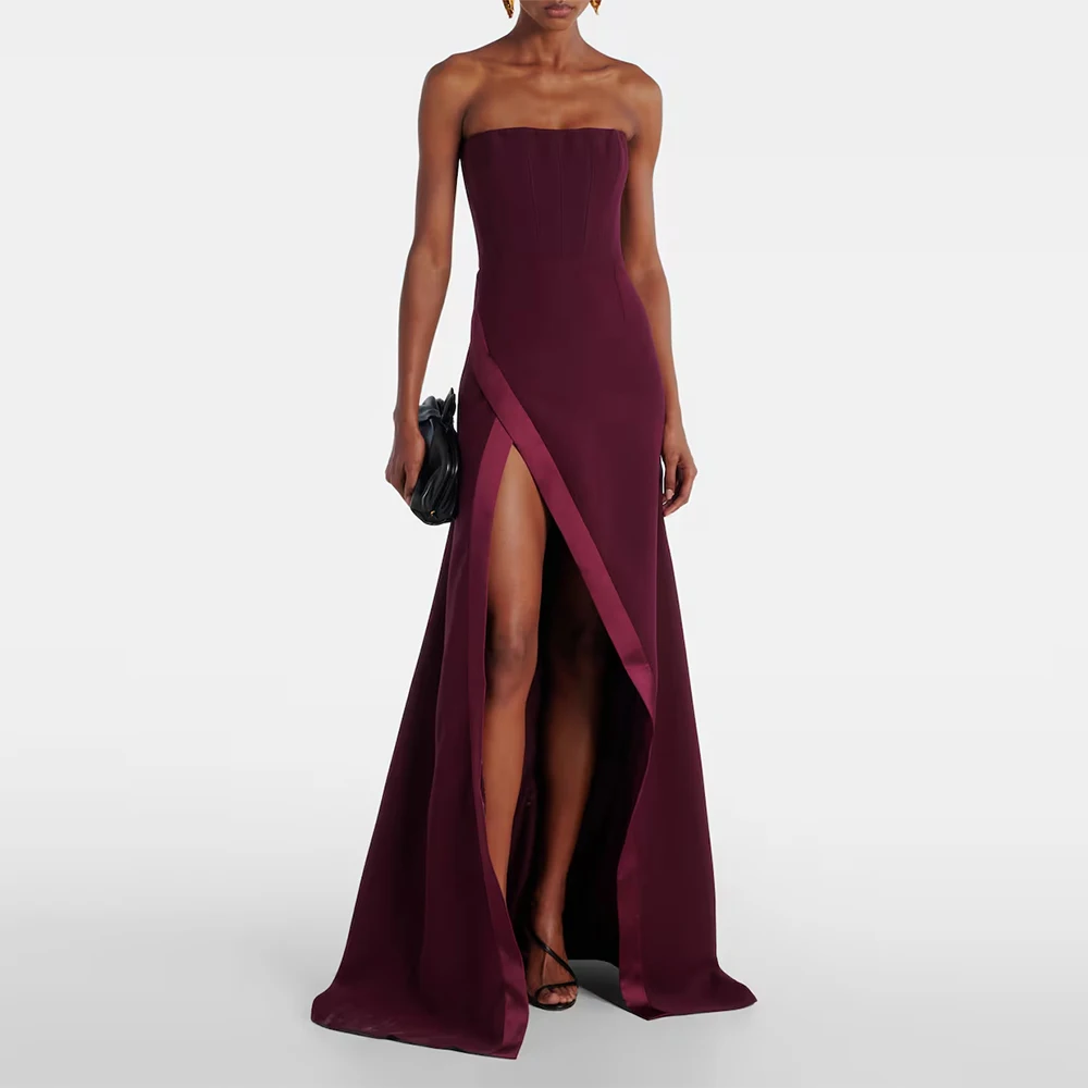 

Modern Strapless Burgundy Evening Gown A Line Formal Party Dress Slit Saudi Dress Floor Length Sleevelss Prom Dress