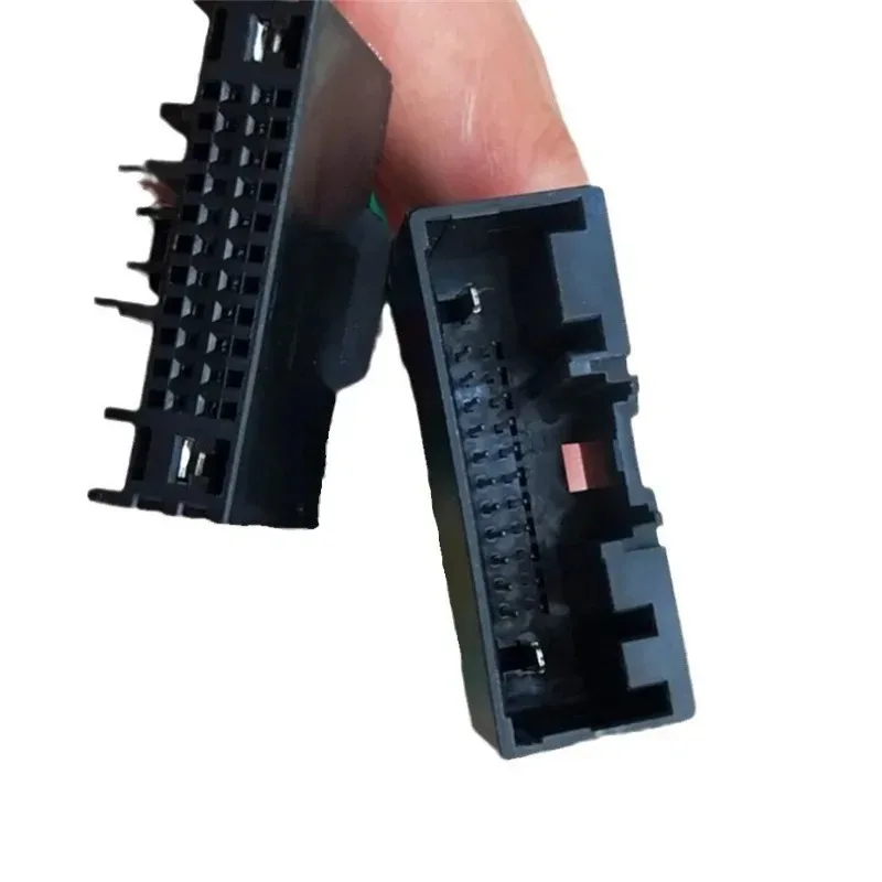 لإضافة مضخم الصوت عالي إلى منخفض تحويل الأسلاك تسخير Poer للتطبيق على راديو المصنع d Focus 2011-2018