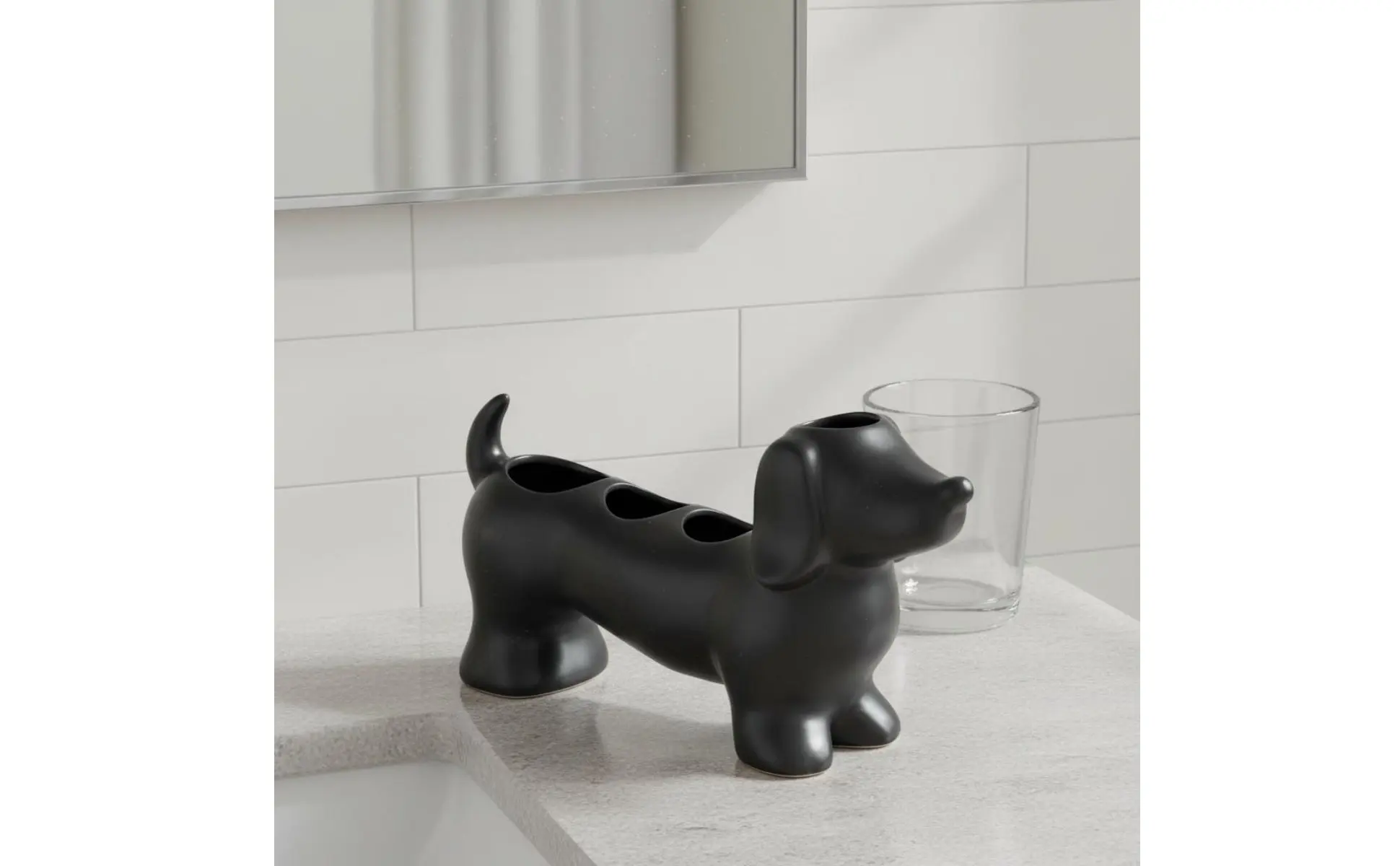 https://ae-pic-a1.aliexpress-media.com/kf/S37090be549124ce9a46cf91f8e1b01d3n.jpg Ceramic Dog Toothbrush Stand Decorative Dachshund Shape Ceramic Toothbrush Holder for Vanity Countertop