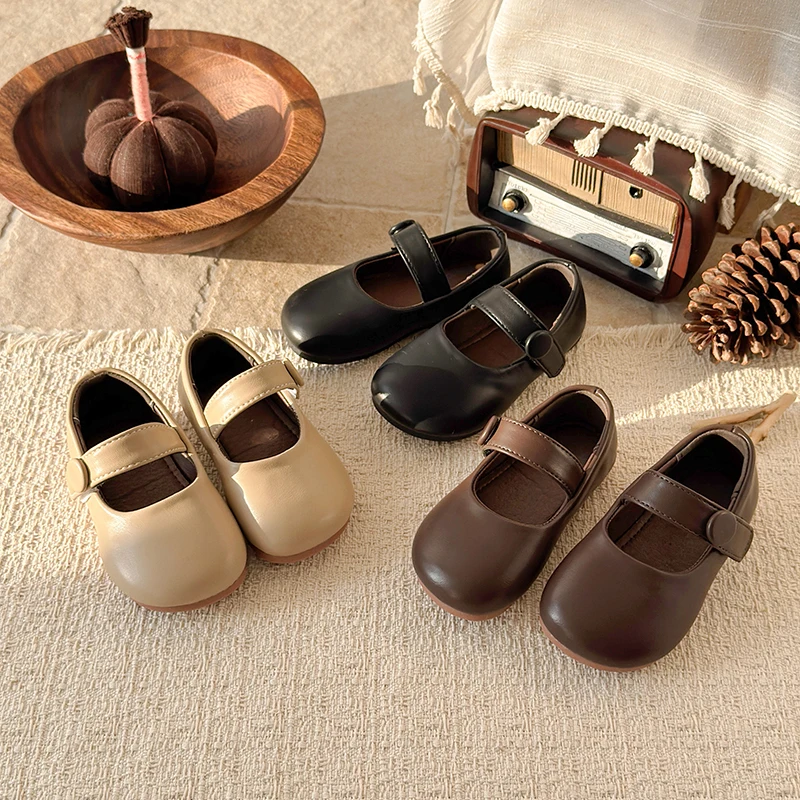 

Детские туфли Мэри Джейн для девочек, из мягкой кожи, однотонные, осенние, в стиле принцессы, легкие, с круглым носком, на каждый день, размеры 23-35, для малышей, балетки