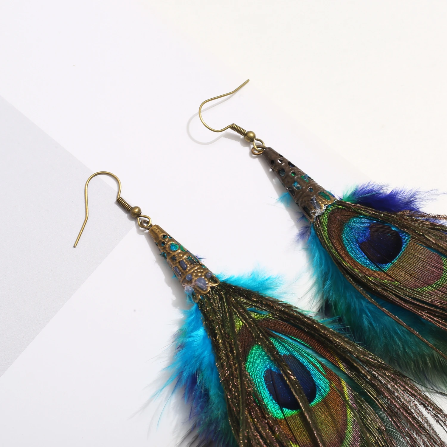 1 new and fashionable Bohemian ethnic style peacock feather earring jewelry earring exquisite holiday gift