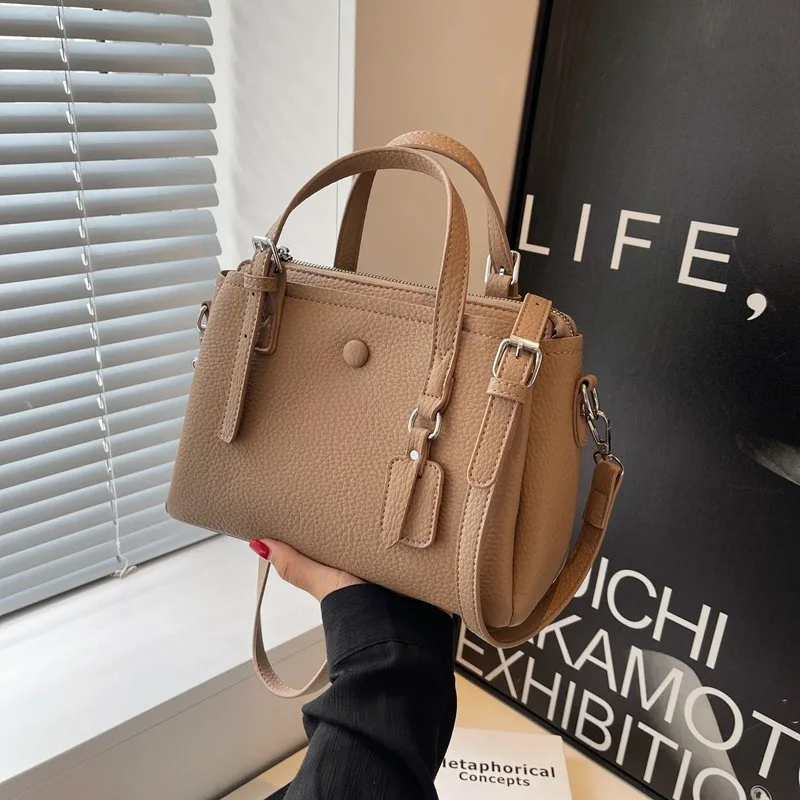 

Korean Pu Leather Crossbody Bags For Women 2024 New Fashion Retro Solid Handbag Lady Luxury Simple Black Tote Bag Shoulder Bag