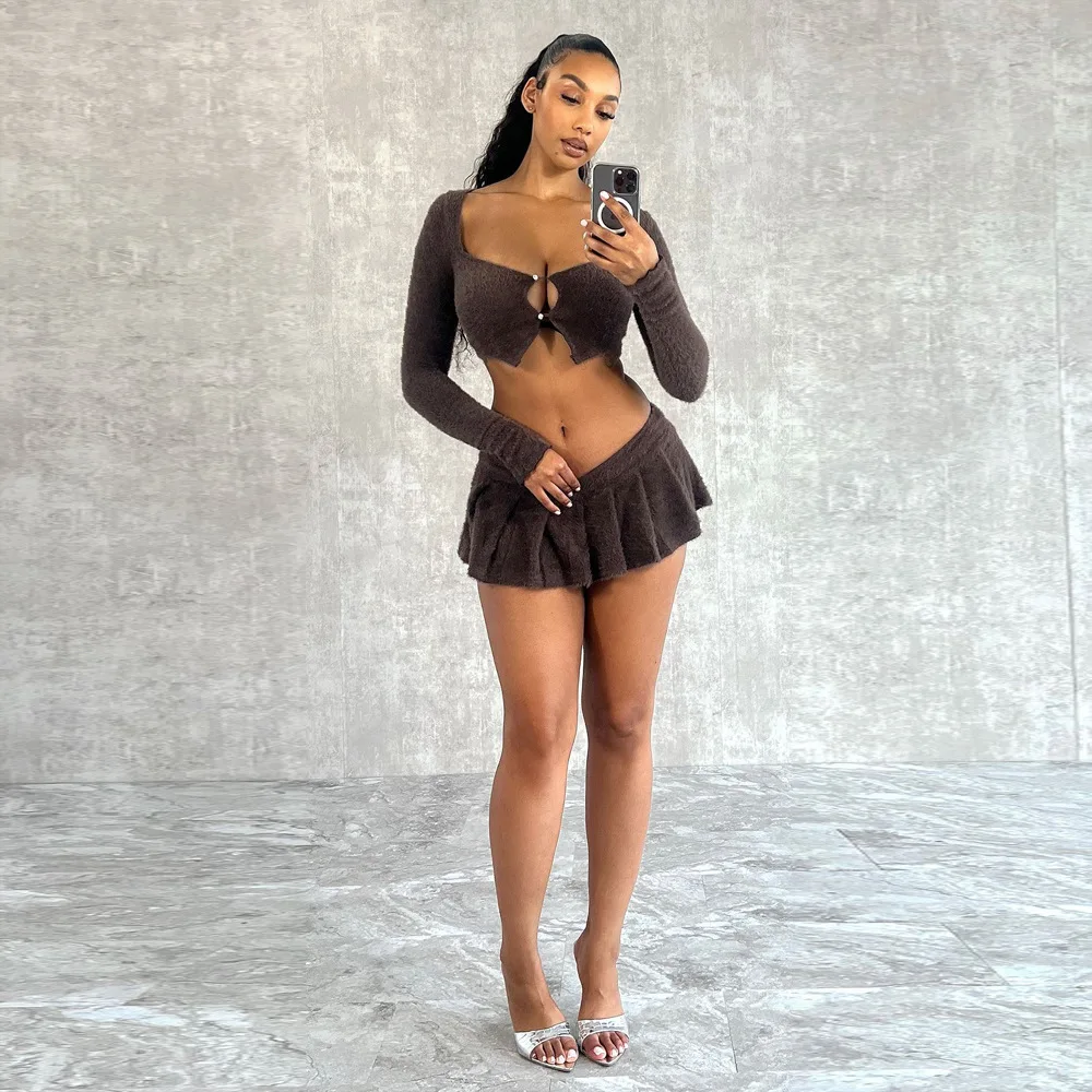 Women Outfits Sexy Fuzzy Outfit Solid Color Long Sleeve Cropped Top And Mini Pleated Skirt Matching Set Women Two Piece Set