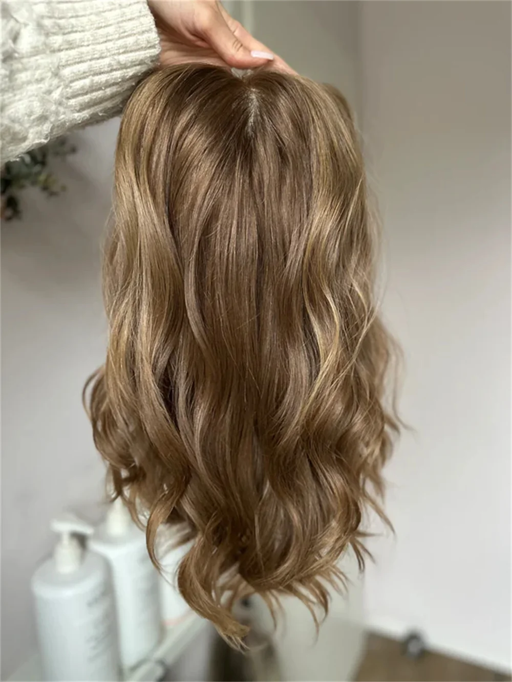Warm Brown Highlights Synthetic Lace Front Wig 13x4 Short Wave Style Easy Care Synthetic Hair Wig Heat Friendly Hair Pre Plucked
