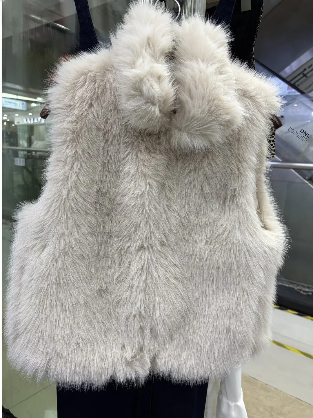 Zimowa kamizelka damska ze sztucznego futra, stójka, ekologiczna, puszysta odzież wierzchnia, ciepła, ocieplana, kolor karmazynowy.