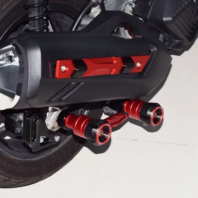 Applicable to Honda forza350 XMAX300/250 modified  pipe anti-drop stick one-piece protective glue UHR150