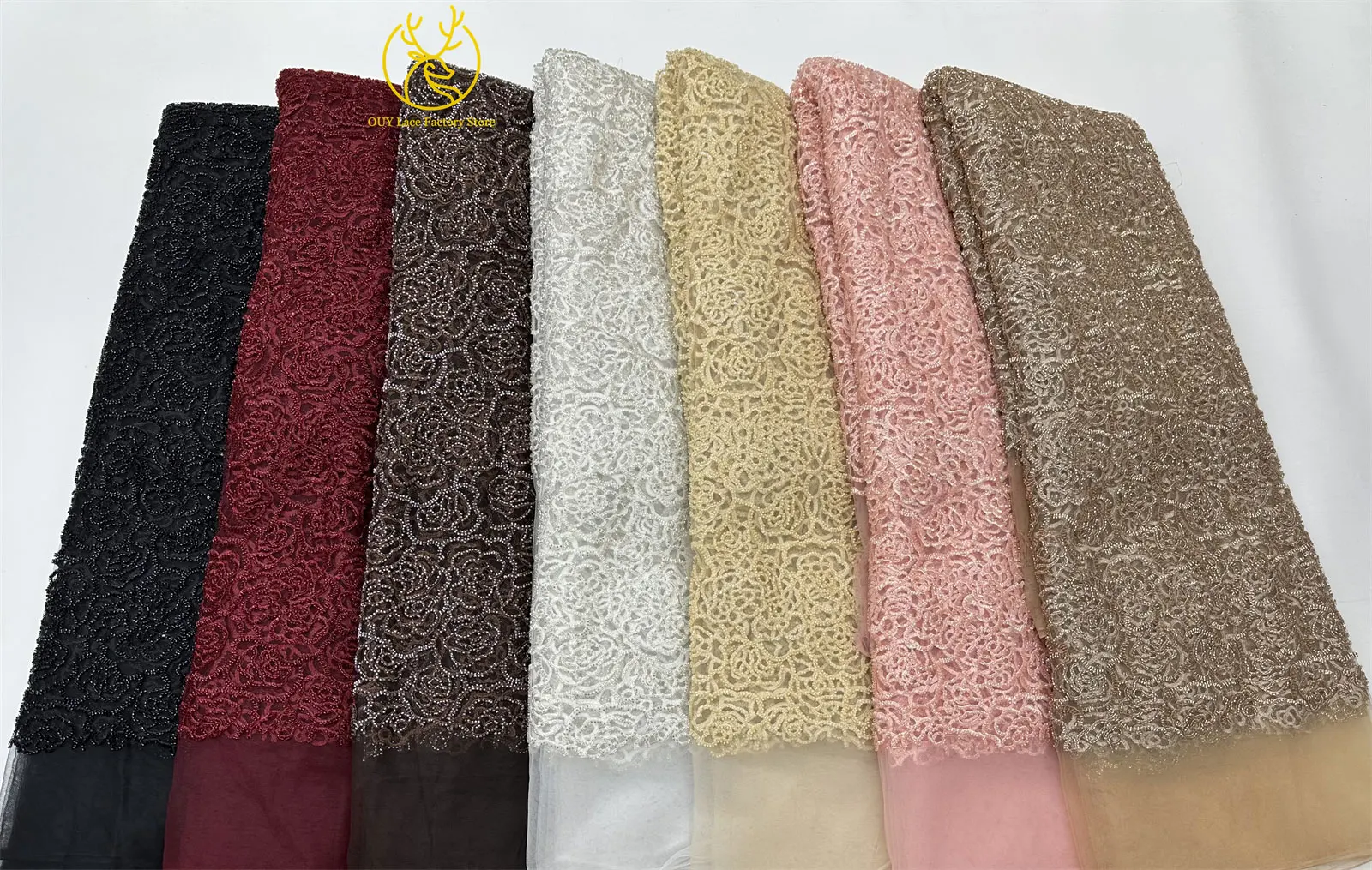Stickerei-Blumen Perlen-Pailletten Spitzenstoff Französischer Tüll Netz-Stickerei Nigerianischer Spitzenstoff Brautkleid-Stoff – Detail 3