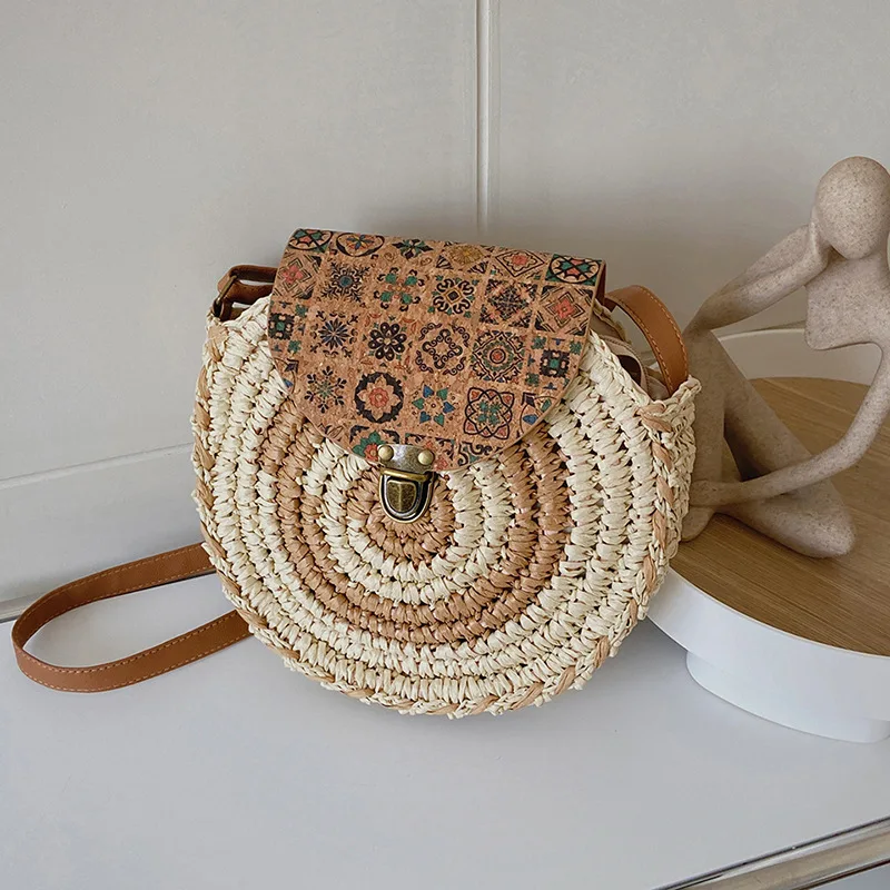 Round Straw Bag Women Woven Beach Crossbody Bag Ladies Rattan Handmade Shoulder Bag Bohemian Design Small Handbag