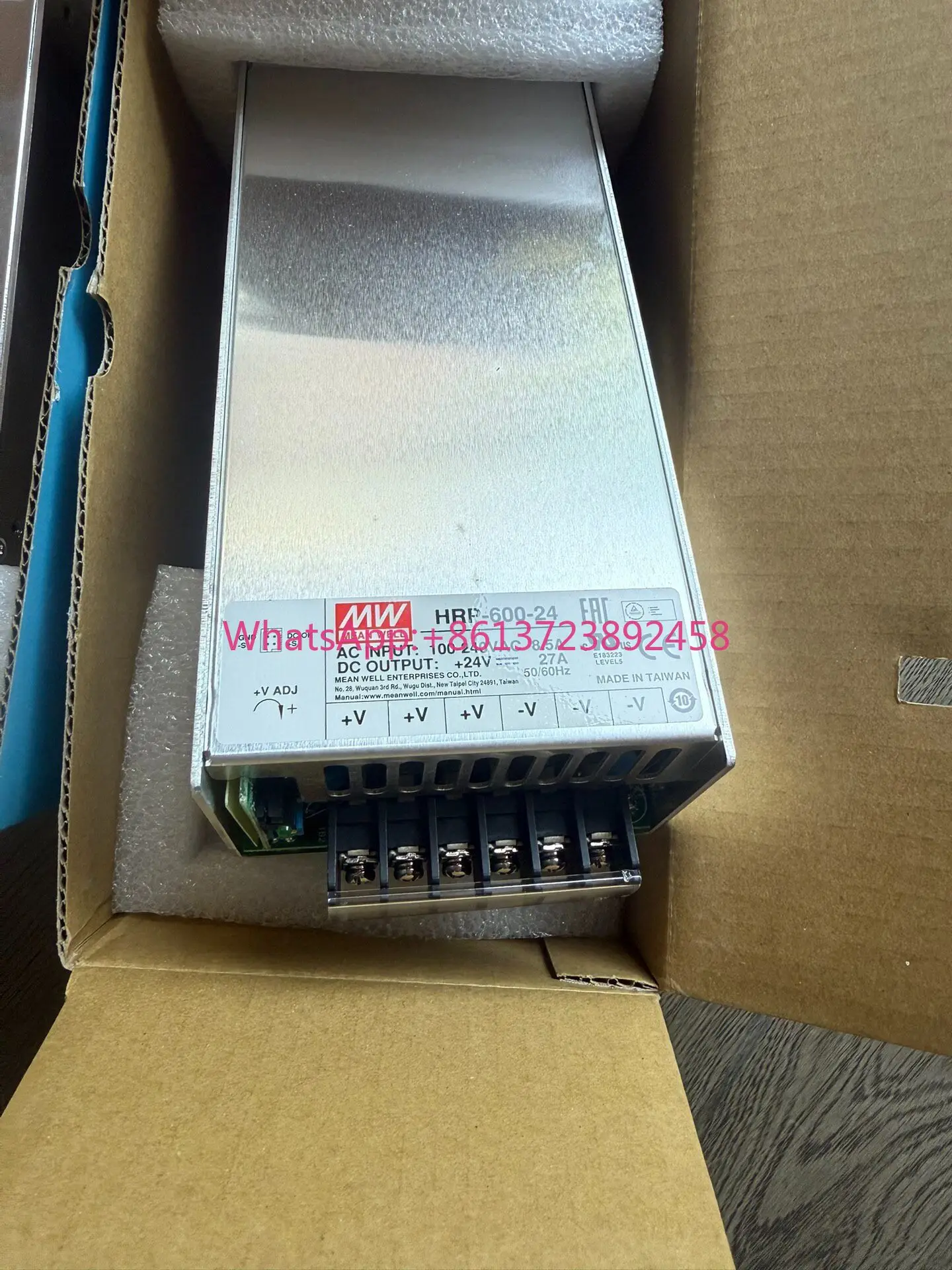 Taiwan Taiwan Mingwei HRP-600-24 switching power supply, 600W high power 24V output, 27A high current. Input voltage 100-240VAC