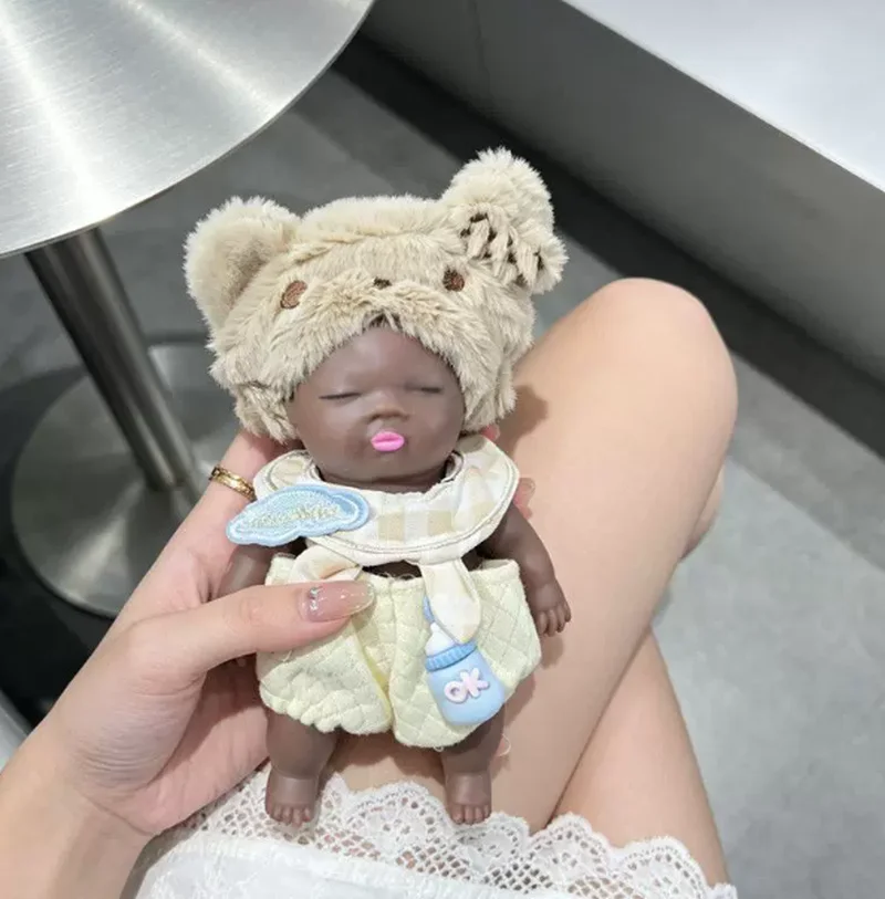 Natasha Squeeze Decompression Toy 14cm Black Skin Ugly Doll With Clothes Set Relieve Anxiety Prank For Adult Office Workers