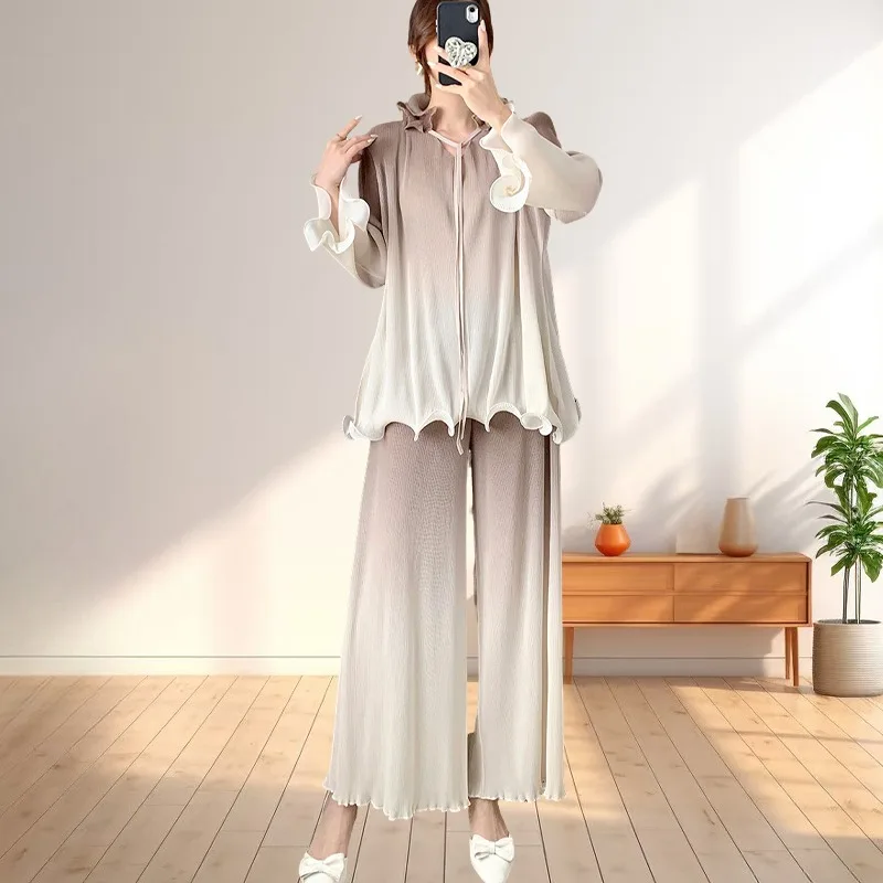 

Miyake плиссированные топы, женские осенние новые нежные элегантные футболки с длинными рукавами, большой размер, комплект прямых широких брюк с эластичной резинкой на талии
