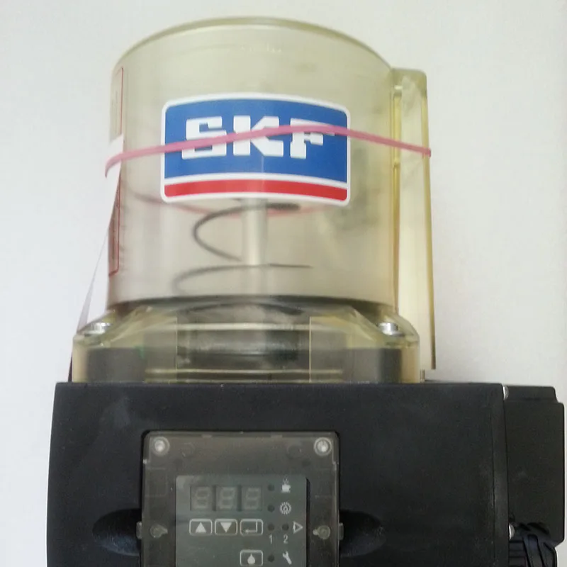 

Electrically Operated Piston Pump for Use in Progressive Lubrication Systems KFAS 924 Series