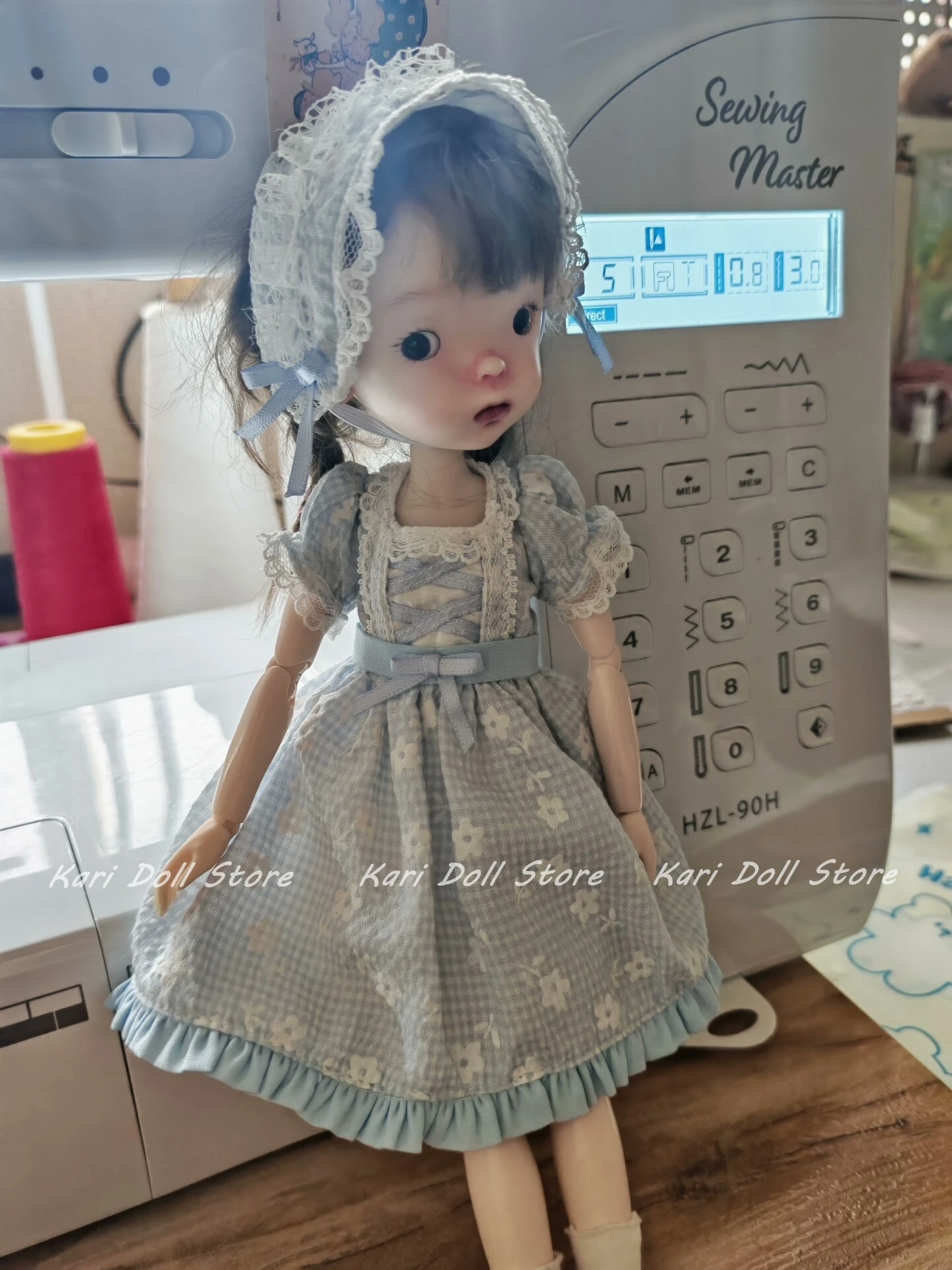 

Kari Doll Одежда и юбки Комплект платья сине-белых цветов для куклы Landazz Landoudou