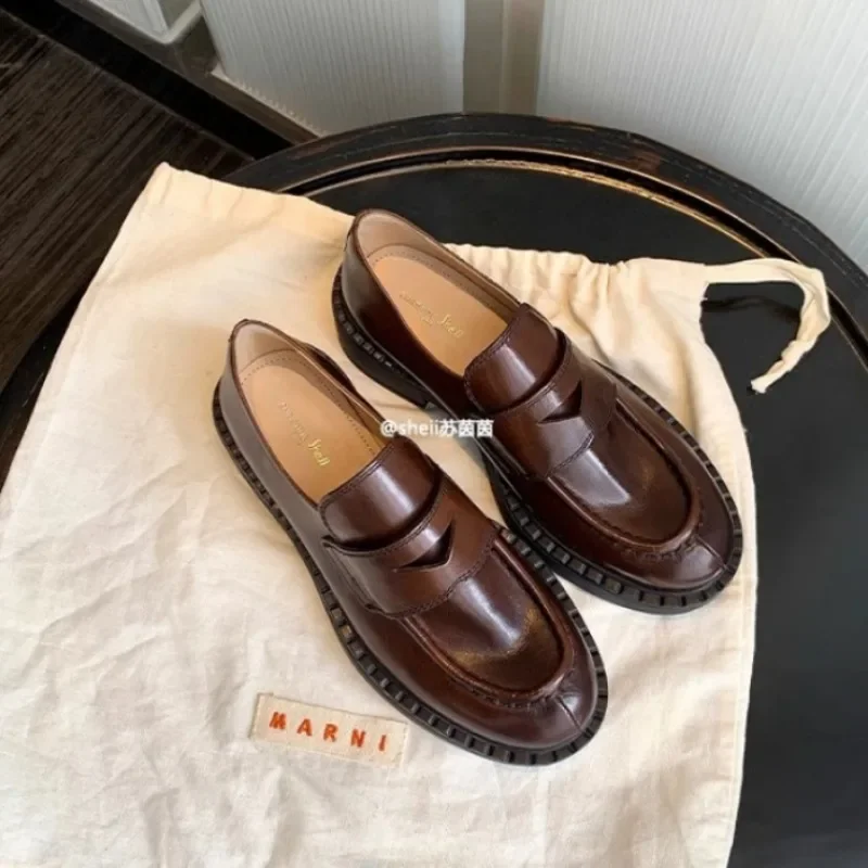 

Women's Leather Round Toe Thick Sole Shallow Mouth Loafers Casual Versatile Fashionable Small Leather Shoes