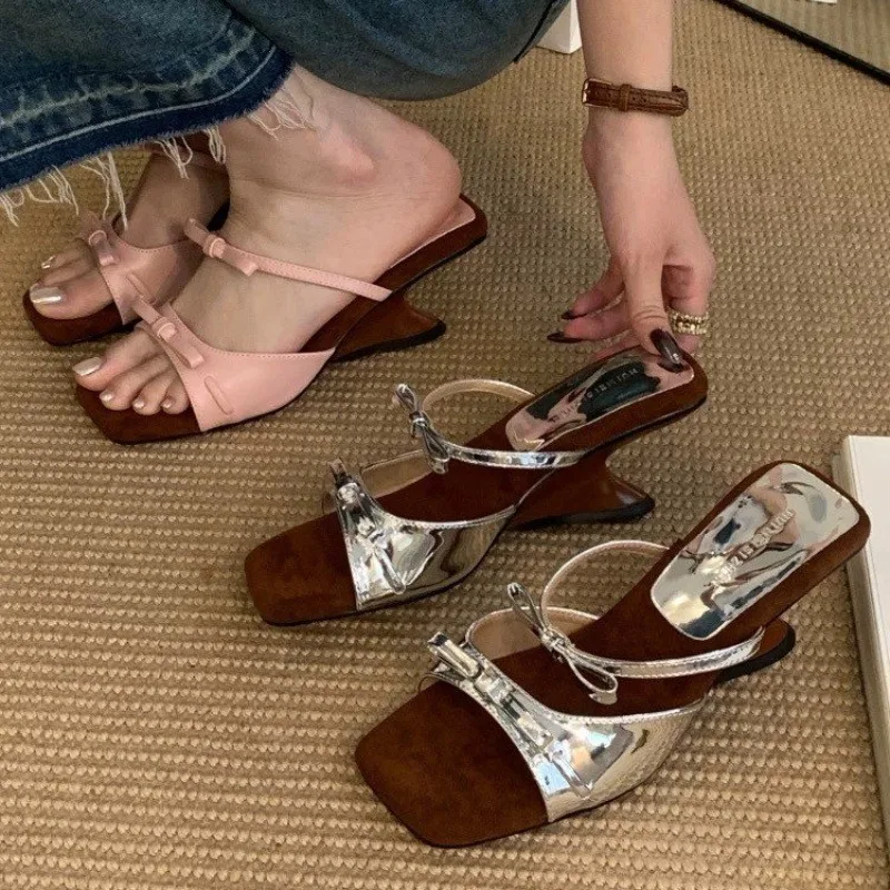 

Women's Slippers 2026 Summer New High Heels Square Head Open Toe Bow Sandals Casual Fashion Sweet Slides Women Slippers