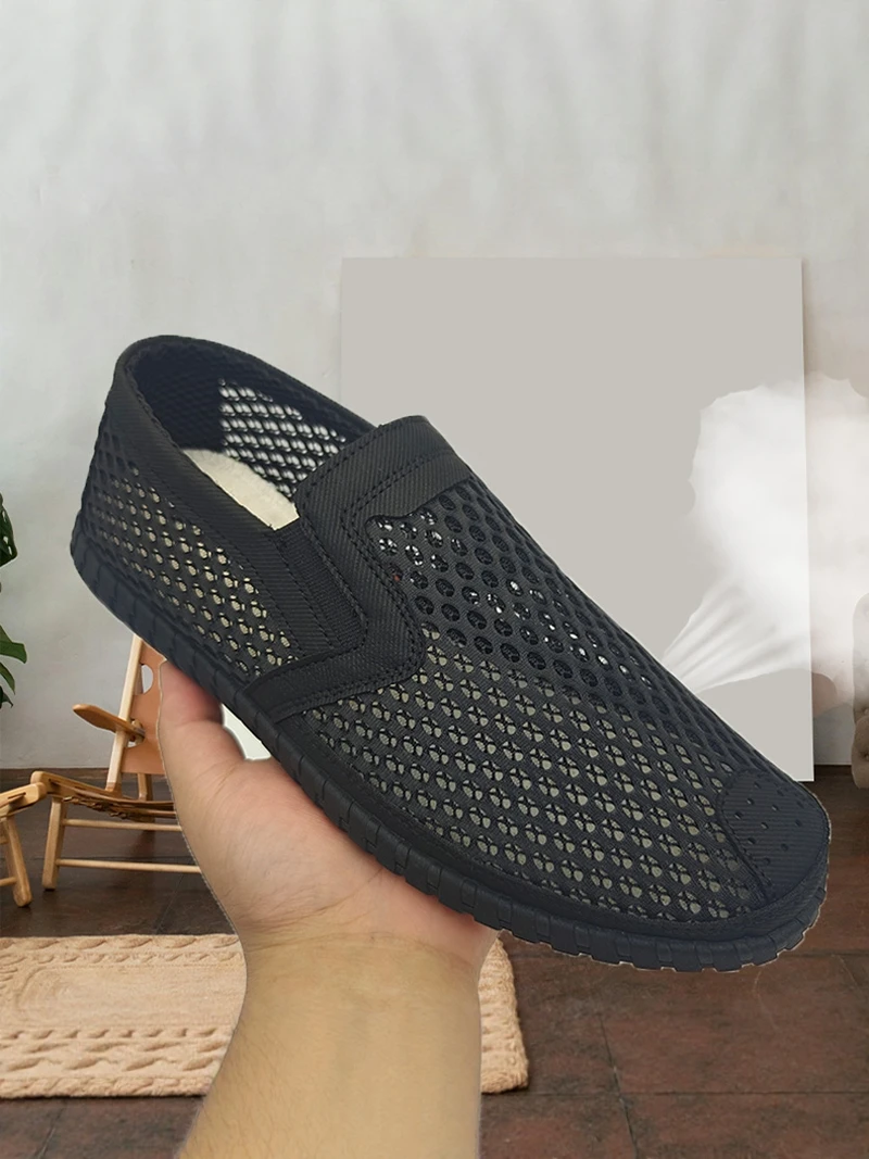 Men's Summer Casual Breathable Mesh Shoes Lightweight Anti-slip Soft Bottom Hollow out Design Comfortable Walking Shoes