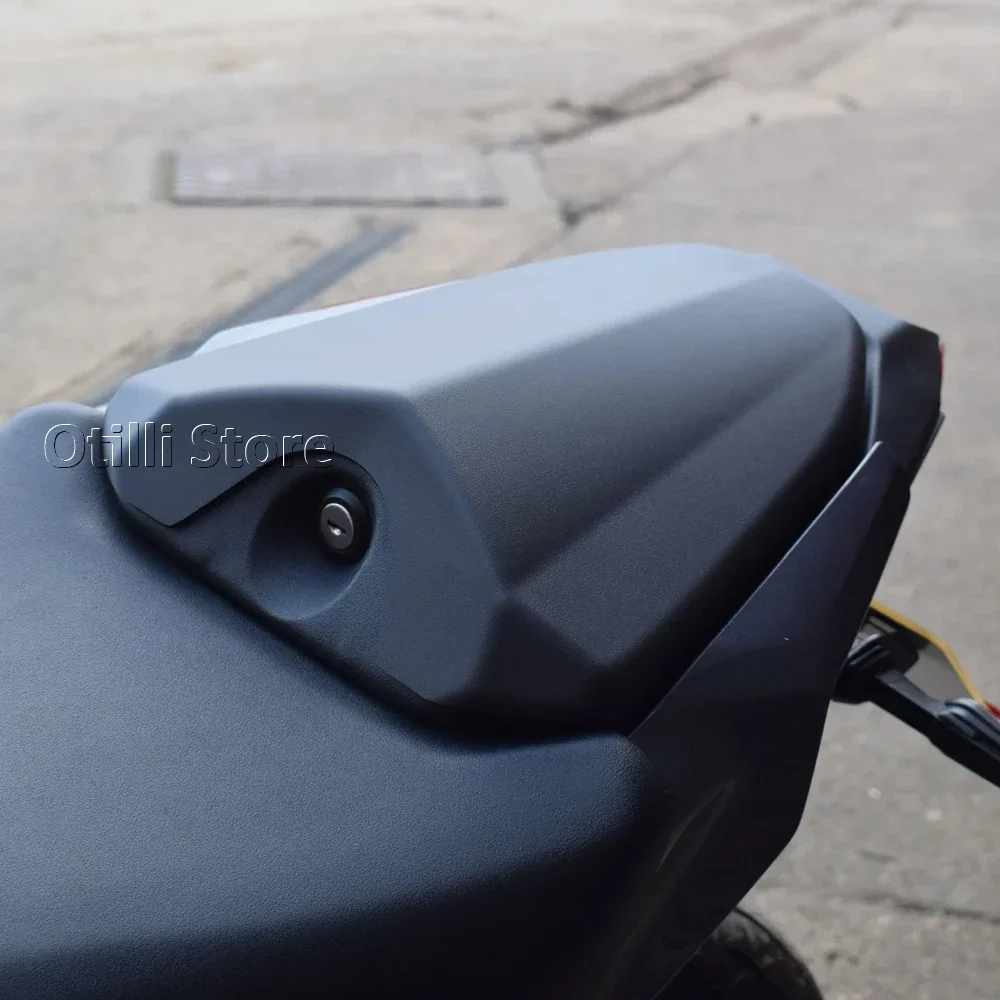 For YAMAHA MT-09 MT09 SP 2024 2025 Motorcycle Black Carbon Fiber Rear Seat Cowl Passenger Pillion Tail Fairing Cover view 5
