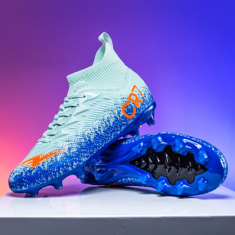 2026 أحذية كرة القدم الجديدة للطلاب منخفضة الجودة مع دبابيس طويلة ومكسورة لتدريب CR7 ومطابقة الأحذية الرياضية للشباب المهنية #4