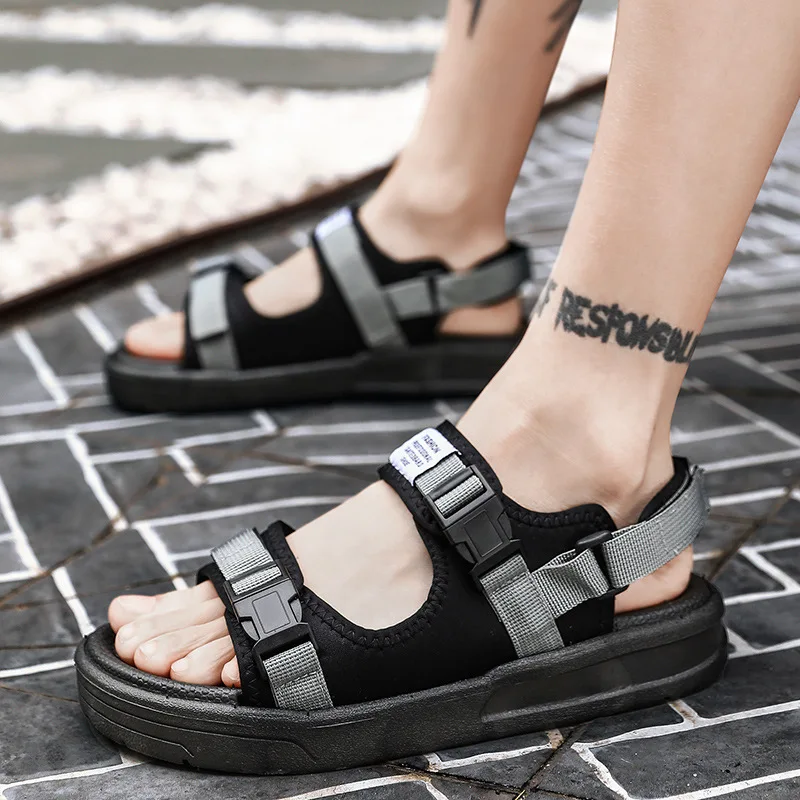 

2025 New Men's Sandals Summer Korean Style Outdoor Beach Slippers PVC Sole Men's Outerwear Student Casual Shoes