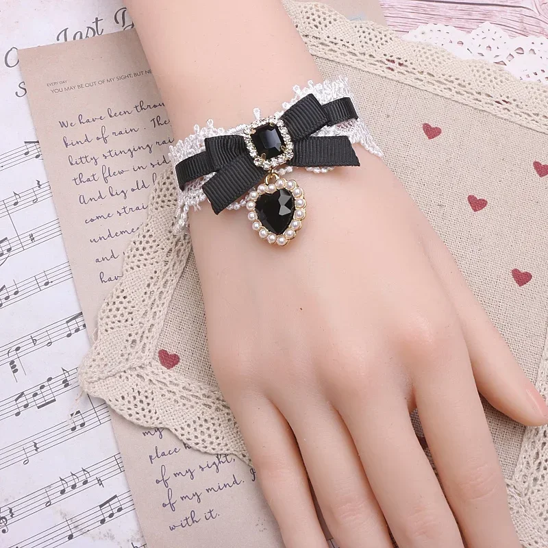 Handmade Mine Jewelry Sweet Girl Female Bow Lace Heart Shape Rhinestone Pendant Bracelet Bracelet Wristband Hand Ring Ornament