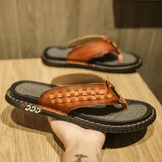 

Men's Slippers Outdoor Beach Flip-flops 2024 Summer Casual Slippers Indoor Home Men Non-slip Shoes Flip-flops Sandals Brown