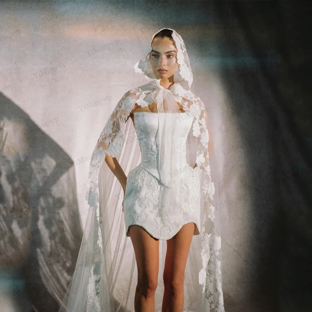 カスタマイズされたアイボリーの花柄アップリケツーピースセットミニウェディングドレスストラップレスミニvestidos de nocheシンプルなアフターパーティードレス