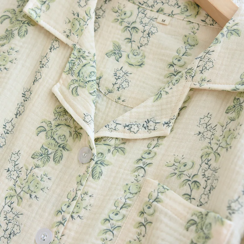 طقم بيجامة نسائي جديد لربيع وخريف 2025 100% كريب قطني سروال لطيف بأكمام طويلة قطعتين مطبوع فضفاض غضب منزلي