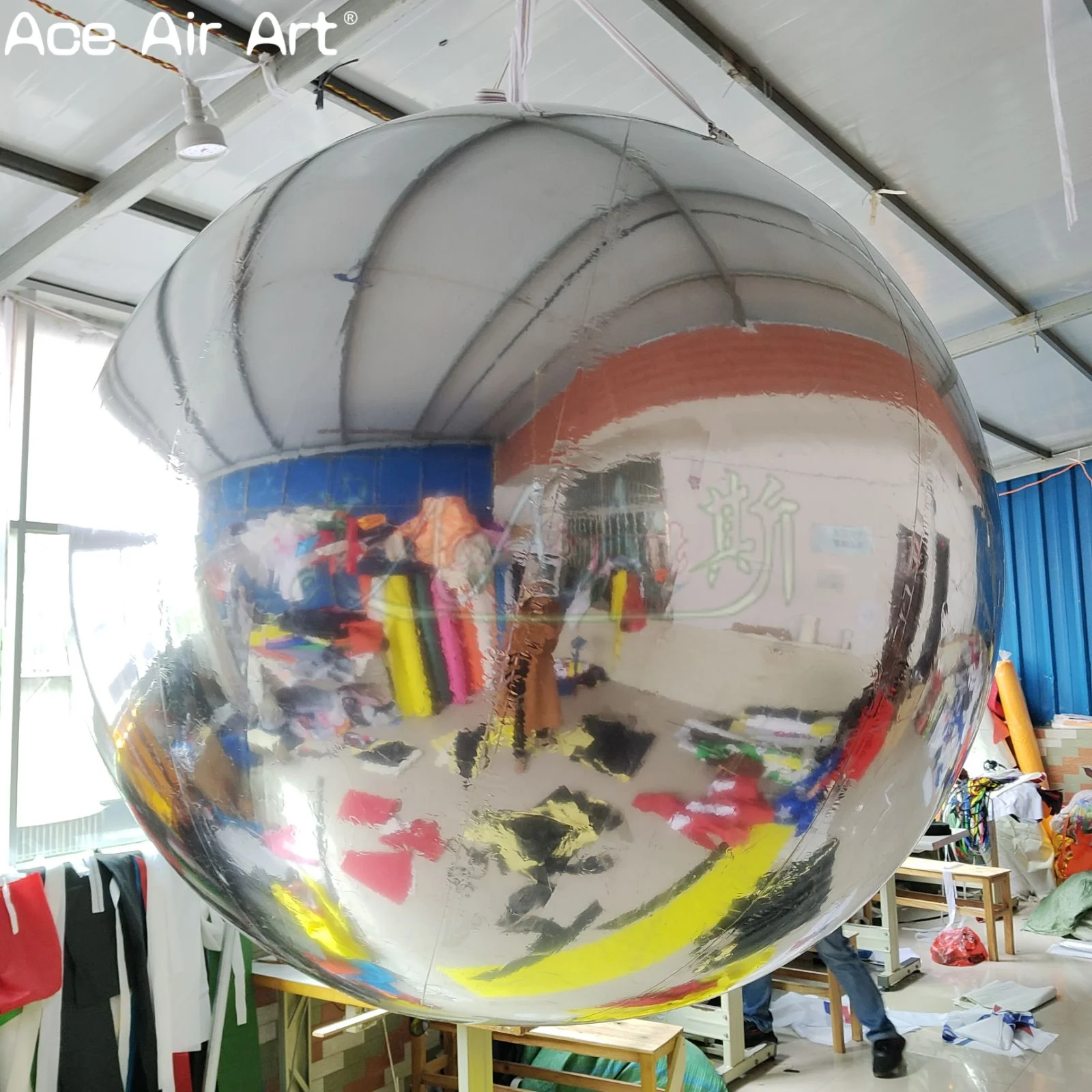 Decorazioni gonfiabili per feste sospese per eventi, club e esposizioni promozionali, palline a specchio gonfiabili giganti