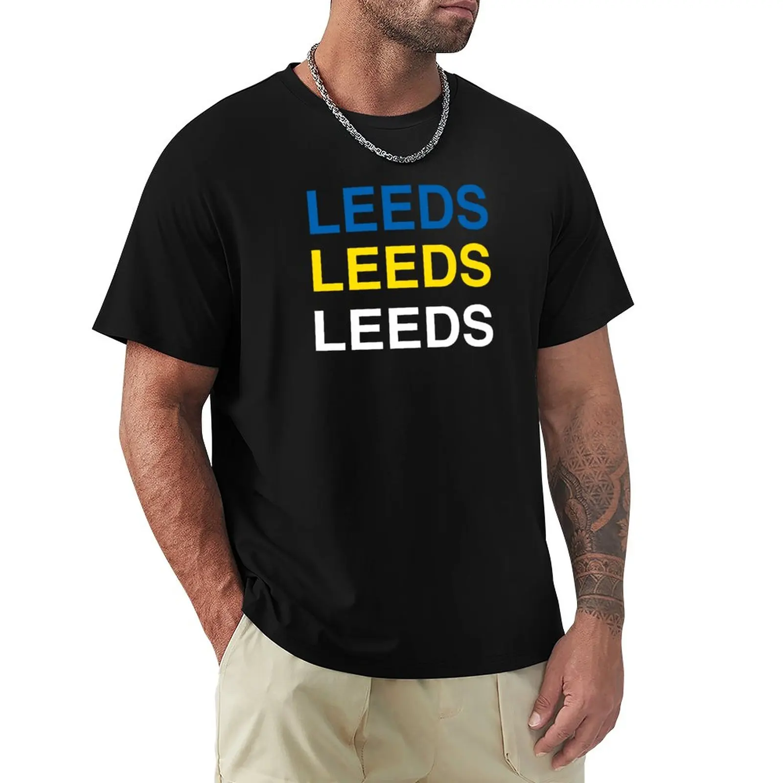 United Leeds color funny gift T-Shirt customizeds sports fans T-shirt men