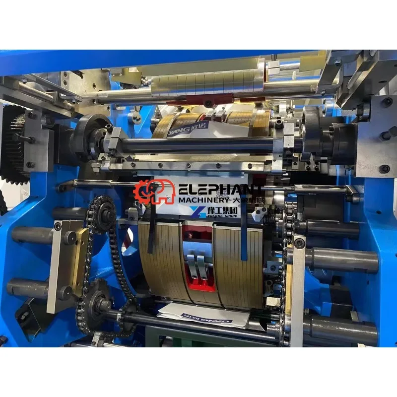 High Speed Fully Automatic Square Bottom Paper Bag Making Machine Kraft Paper Food Bag Shopping Bag with Handle