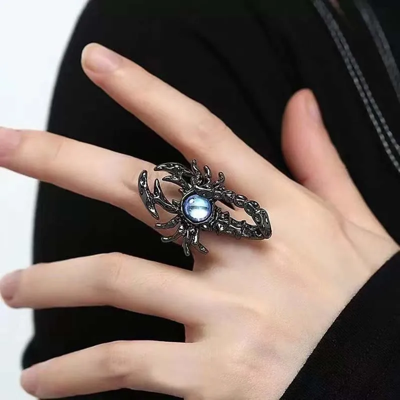 Neo-Gothic Scorpion Rings for Women Men Metal Punk Index Finger Ring Personality Hyperbole Open Rings Trendy Jewelry Accessory