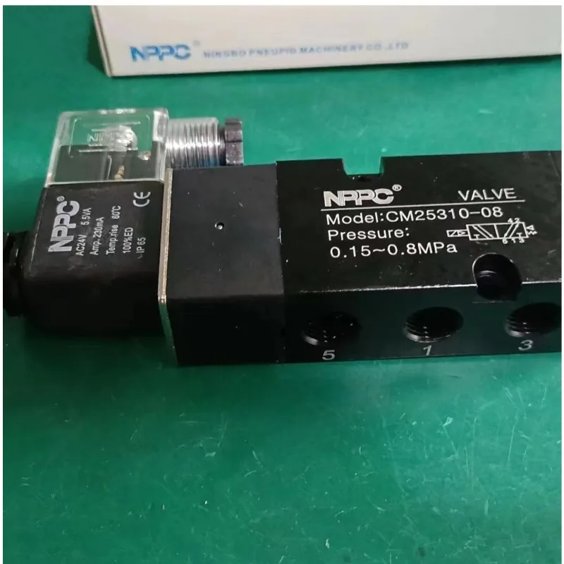 CM25310-08 two position five way layout black silver solenoid valve ordinary model DC24V AC220V