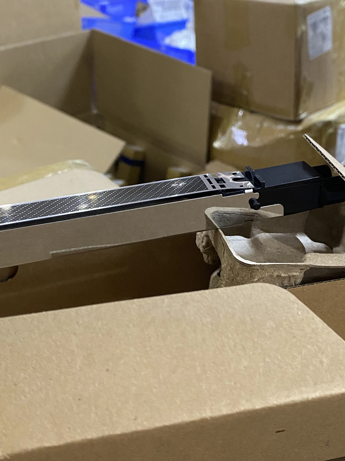 

Коронный блок зарядки для Konica Minolta C6500 C5501 C6000 C6501 C7000 Corona Grid