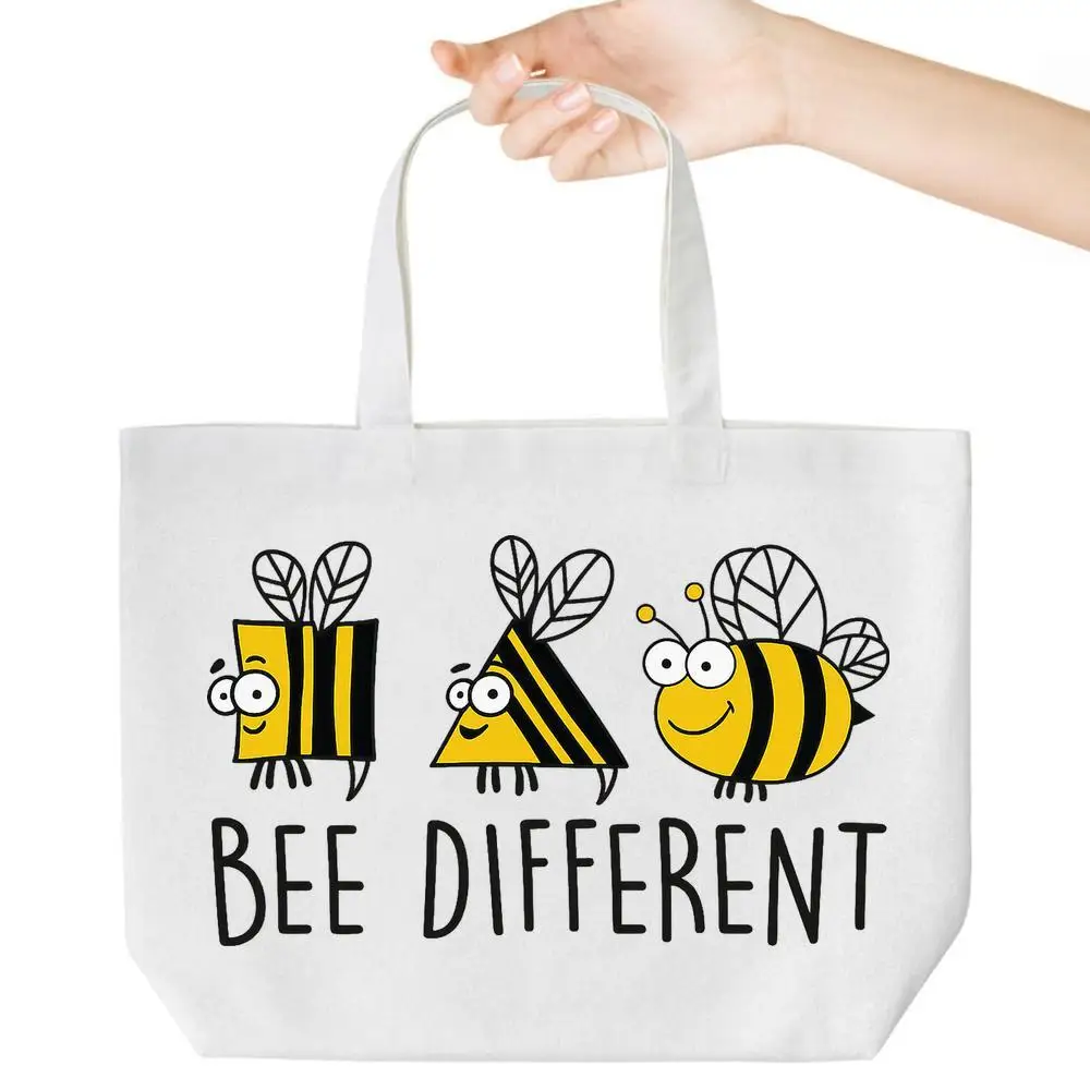 

Большая сумка с изображением пчелы. Ретро-дизайн для продуктов, школы и работы. Очаровательная повседневная сумочка.