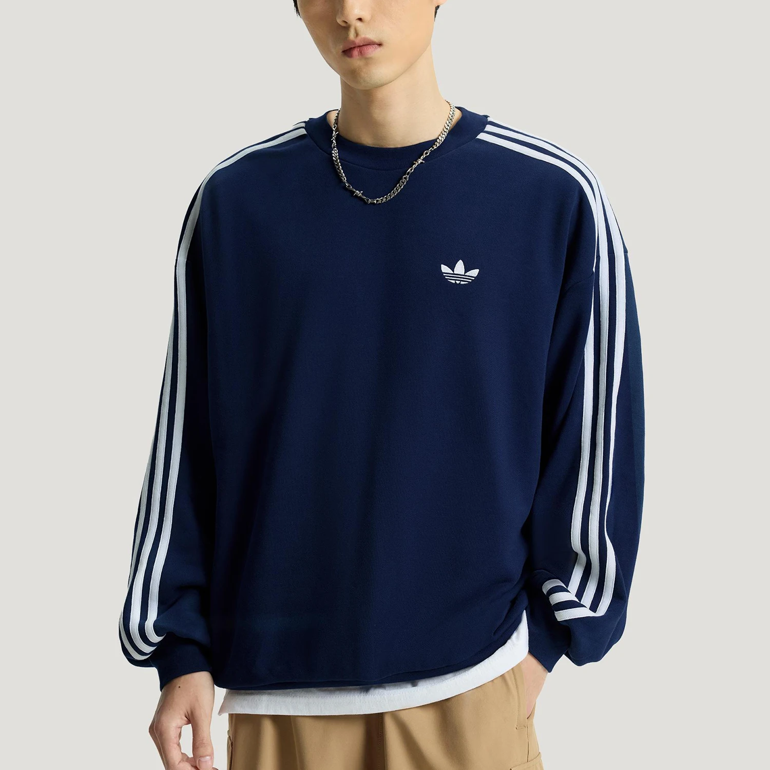 

Оригинальный мужской пуловер Adidas с круглым вырезом и вышивкой, спортивная толстовка KG3899