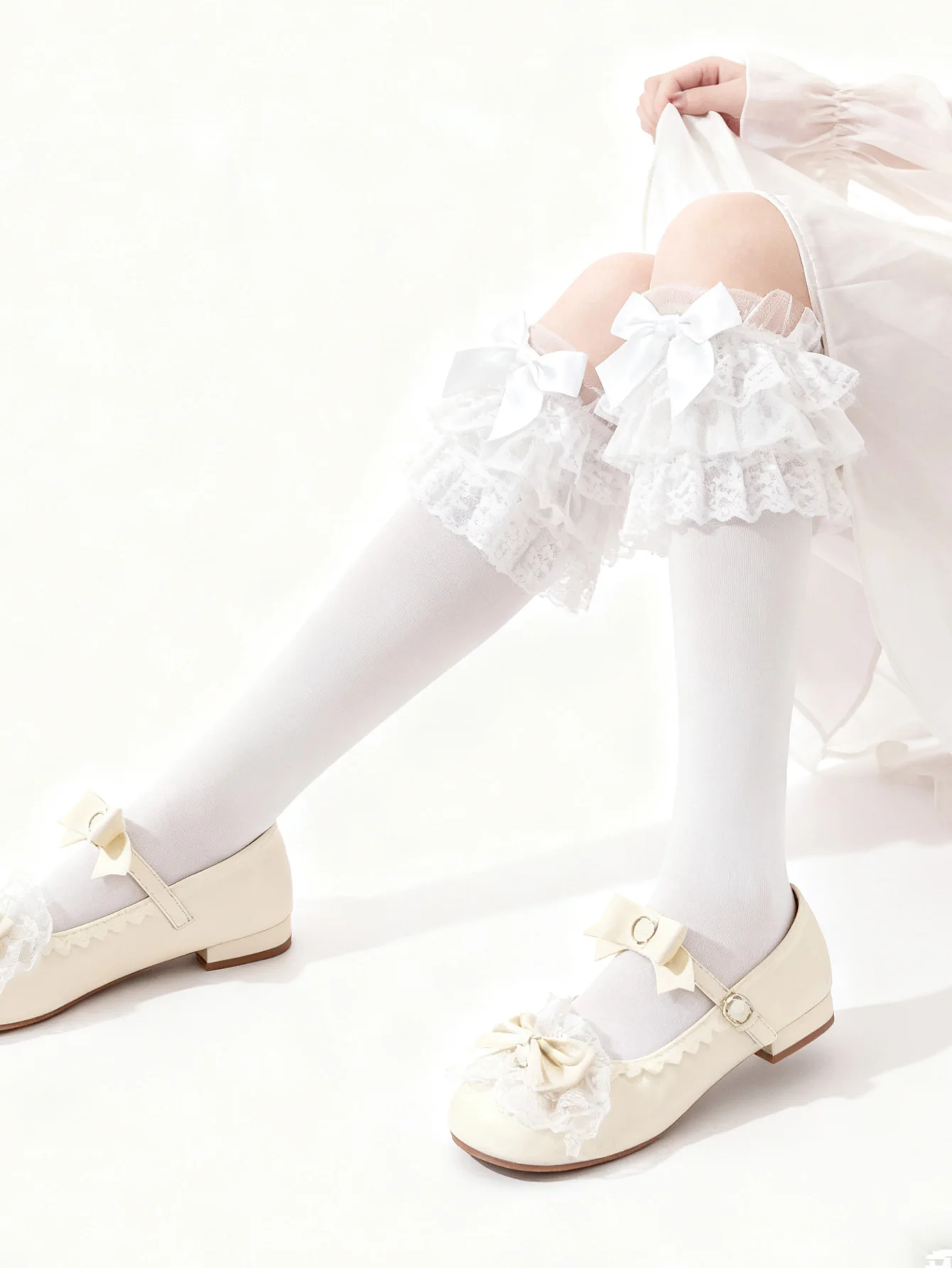 

1 пара женских однотонных носков длиной до икры, многослойная кружевная отделка, японские носки с милым бантом в балетном стиле, нескользящая подкладка