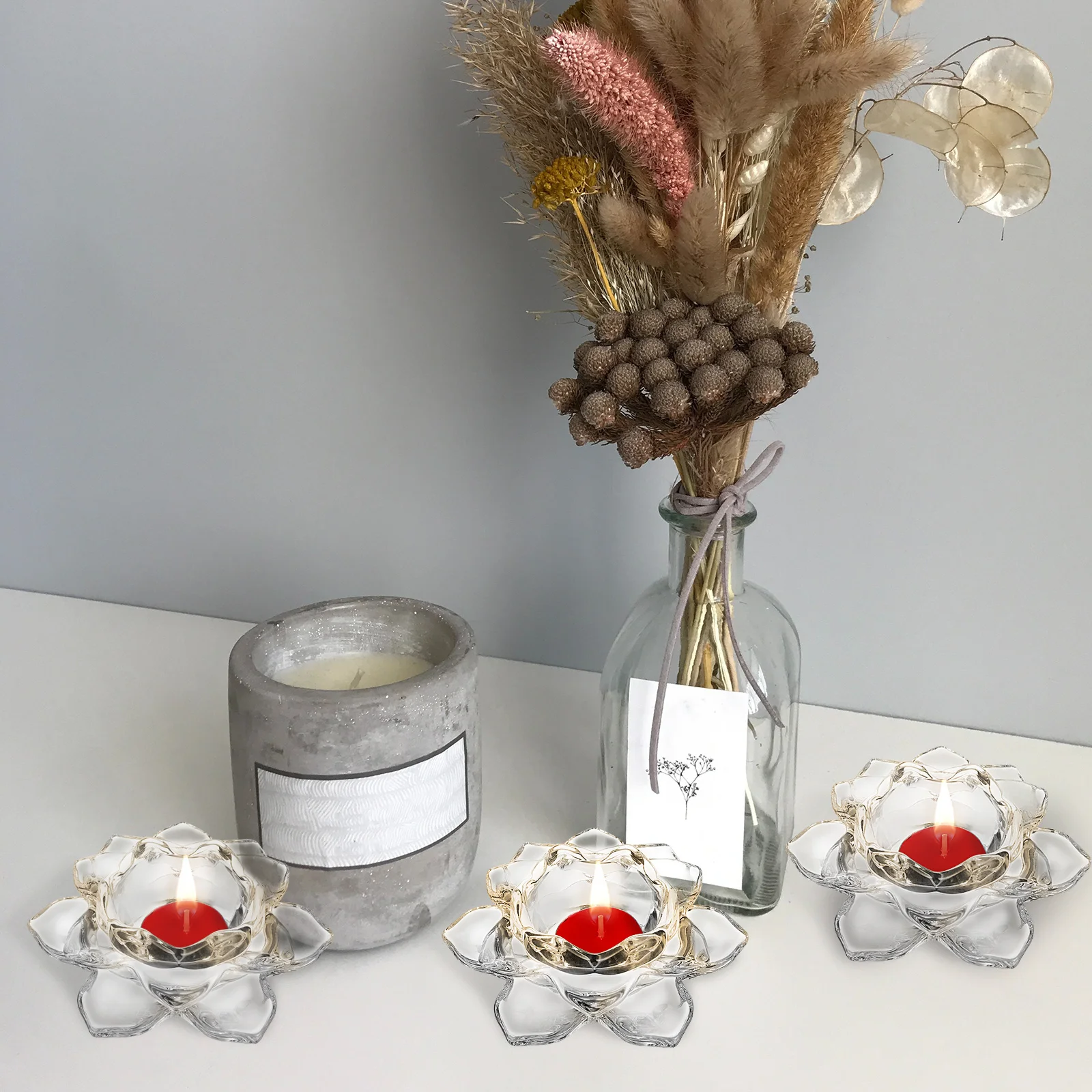 

4Pcs Creative Glass Lotus Flower Holders Clear Crystal Tea Light Stands Elegant Wedding Banquet Table Decor