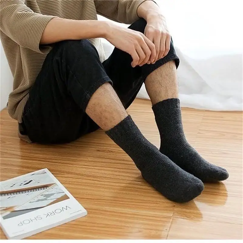 3pairs/ Winter Wool Socks Men\'s Thick Super Solid Socks Mid-tube Winter Warm High Quality Cashmere Extra Thick Warm Snow Socks