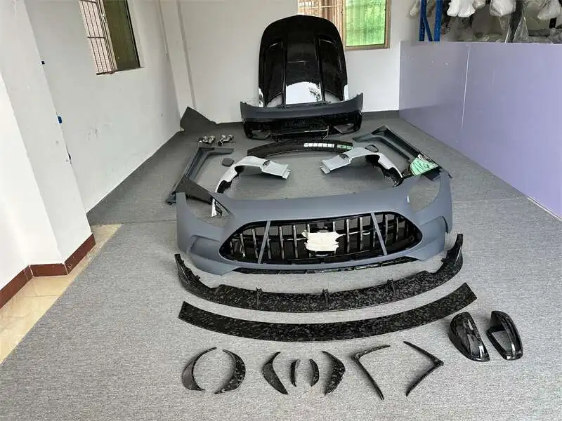 Bumper Black Series Body Kit, Suitable for Benz  GT BS Wide Body Kit with Dry Carbon Fiber Forged Pattern Body Kit