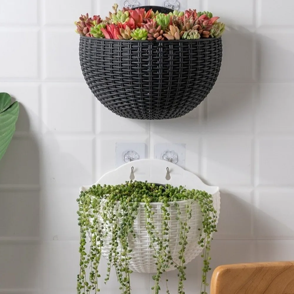 Half Round Wall Hanging Basket Plastic Rattan Weaving Decorative Hanging Flowerpot Wear-resistant Wall Flower Pot Balcony Decor