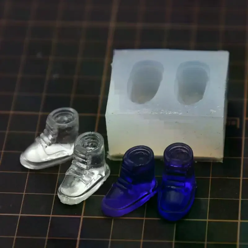 Mini UV Crystal Gule Doll Sports Shoes Silicone Mold Ultra Light Clay DIY Animation Character Shoes Polymer Making Tools