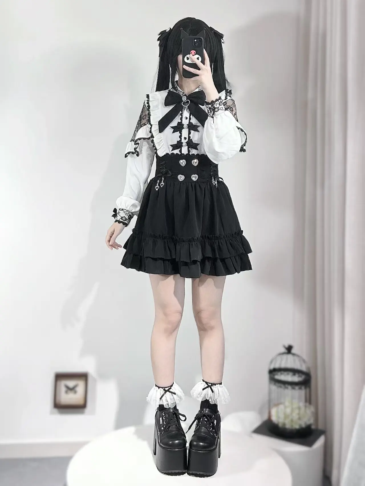 Original Design Mass-produced Lolita Sweet and Girlish Style Long Sleeved Shirt with Lace and Bow Comfortable Shirt for Women