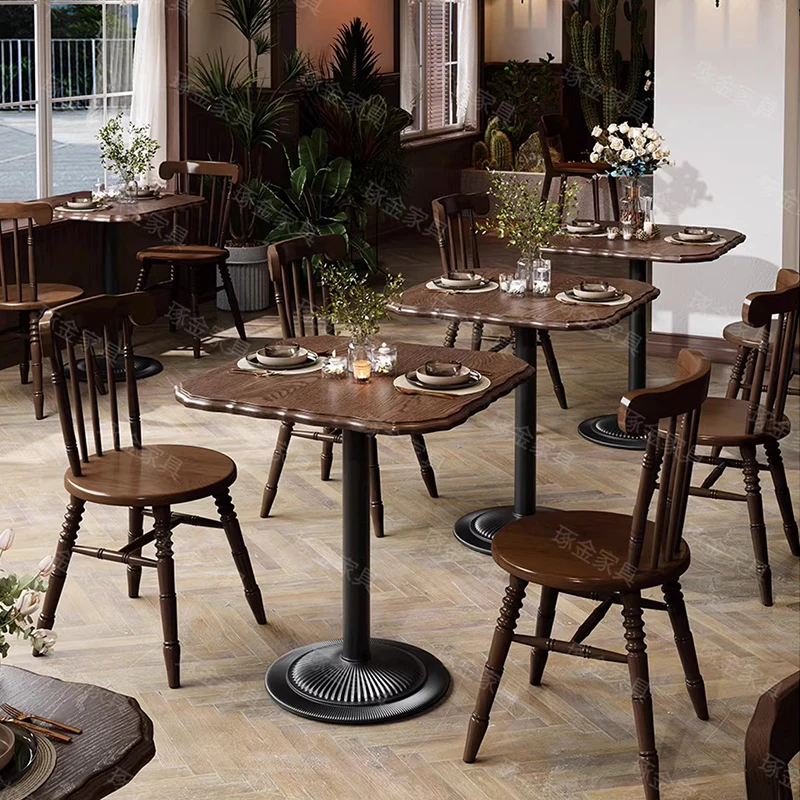 

French Retro Café Tables Chair Set Modern Designed Western Restaurant Solid Wood Dining Table Creative Commercial Furniture FYCT