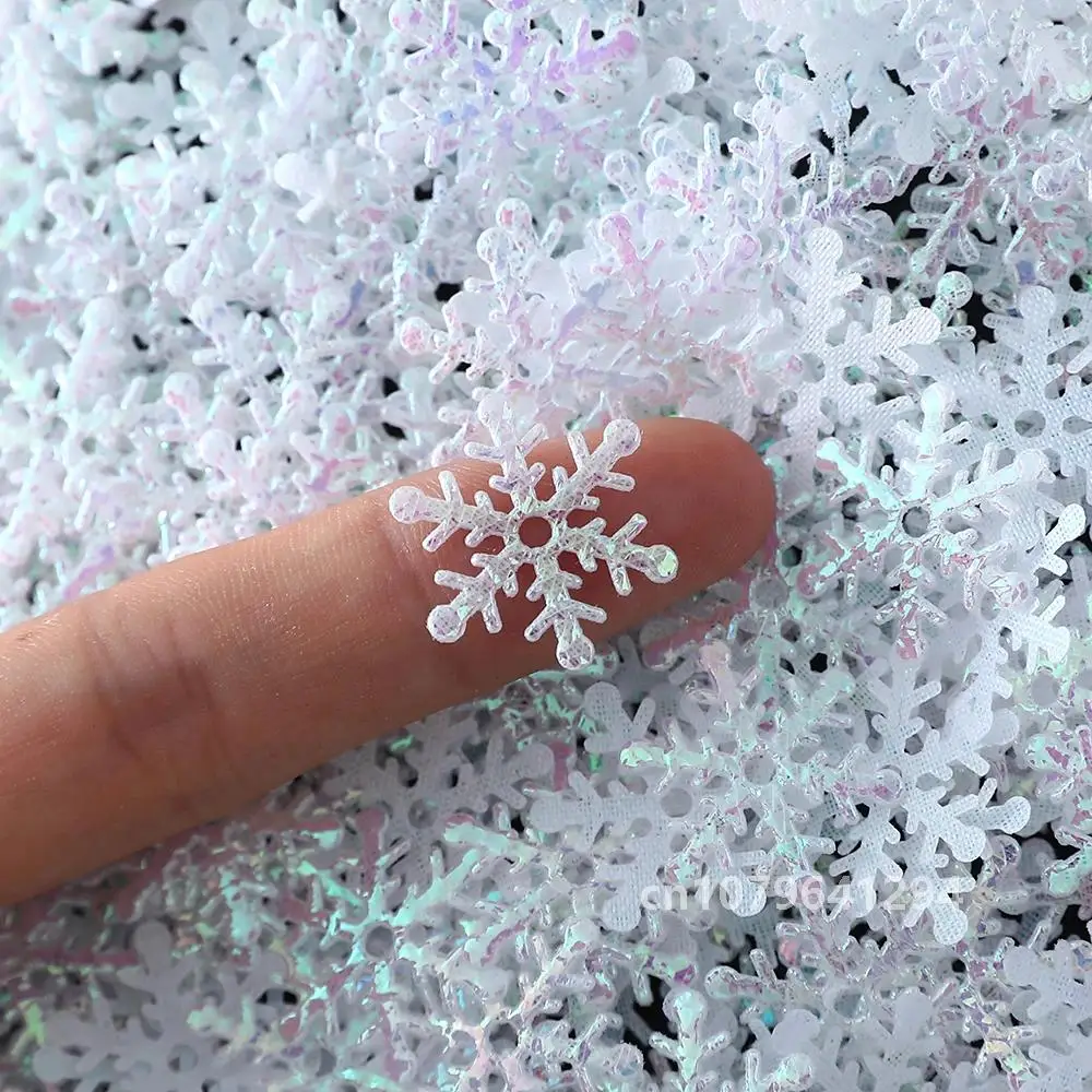 300/600pcs 2cm Christmas Snowflakes Confetti Xmas Tree Ornaments Christmas Decorations for Home Winter Party Cake Decor Supplies