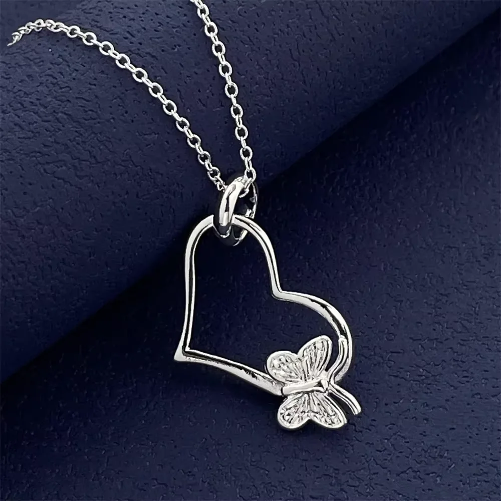 

925 Sterling Silver Love Butterfly Pendant Necklace, Ladies Couple Simple Luxury Banquet Wedding Birthday Jewelry Gift