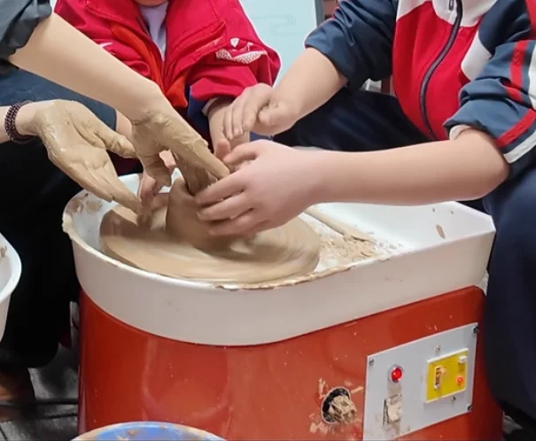 

Электрическая гончарная машина для керамики, бытовая, для детей и взрослых, ручная